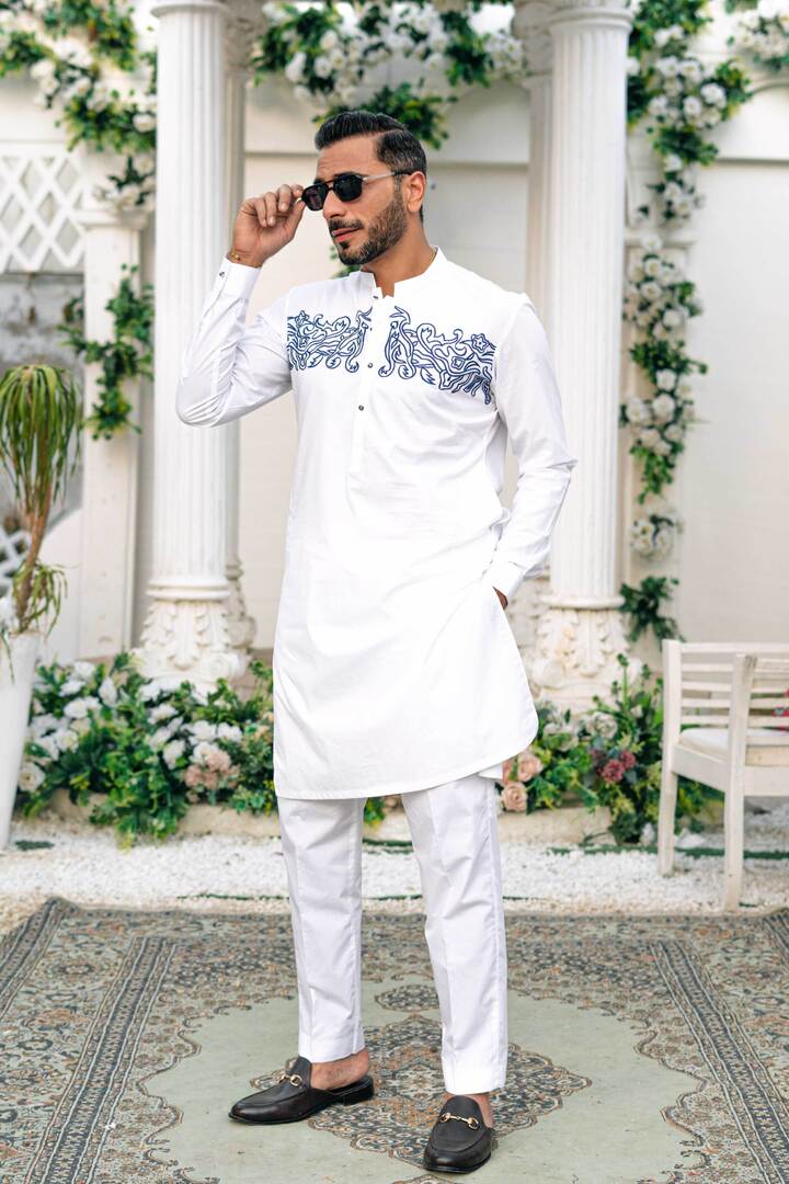 Men's Causal kurta pyjama in White stretchable cotton Navy blue thread embroidery.